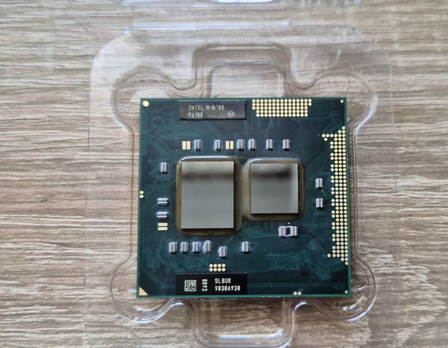 Ноутбук Samsung R538 під відновлення або на запчастини. 
+ В подарунок