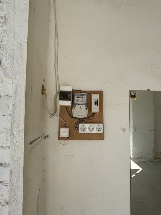 Власник Гаражі / бокс/ складські / виробничі приміщення оренда 30м2