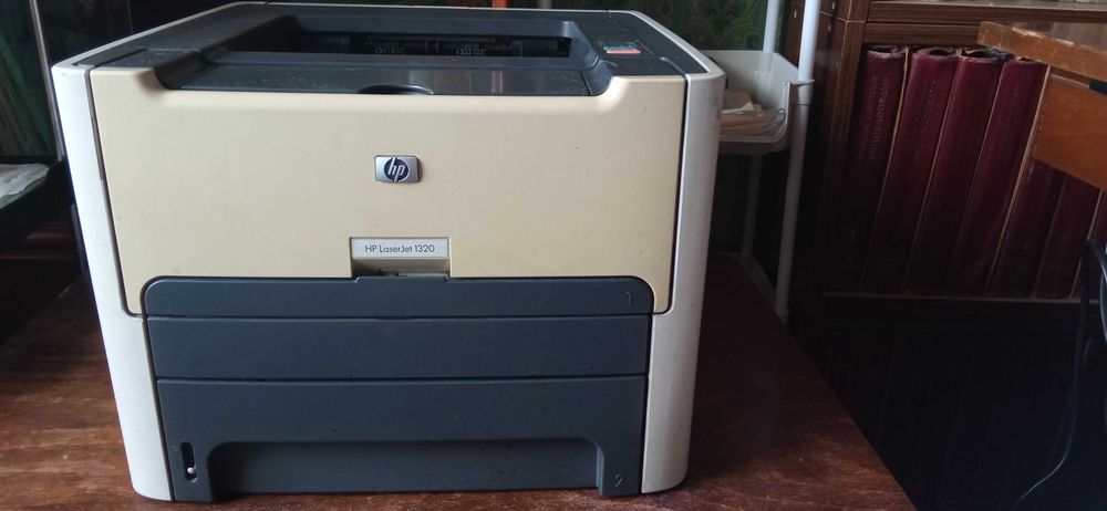 Принтер HP Laserjet 1320