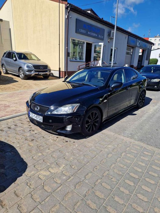 Lexus is 250 PRESTIGE 2006 ROK 2.5 V6