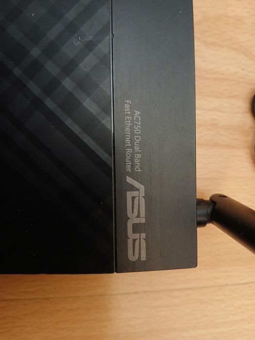 Router ASUS RT-AC51U  AC750 Dual Band