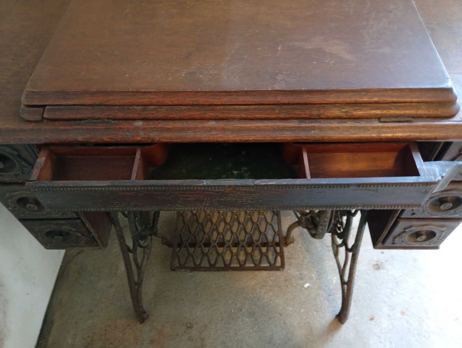 Máquina costura singer antiga para restauro