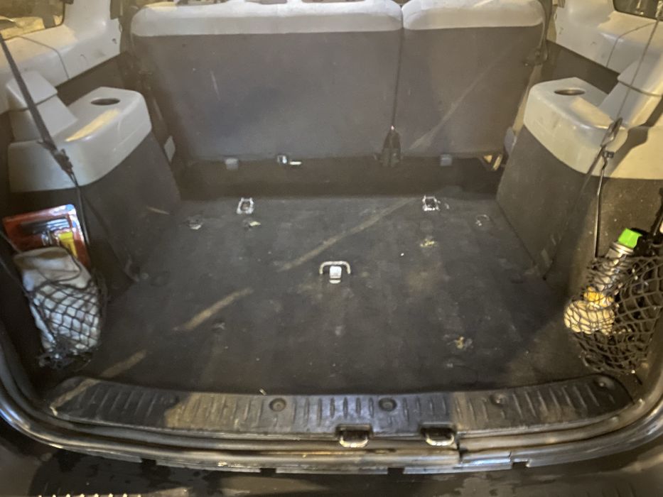 Renaul Logan MCV 2009 газ/бензин