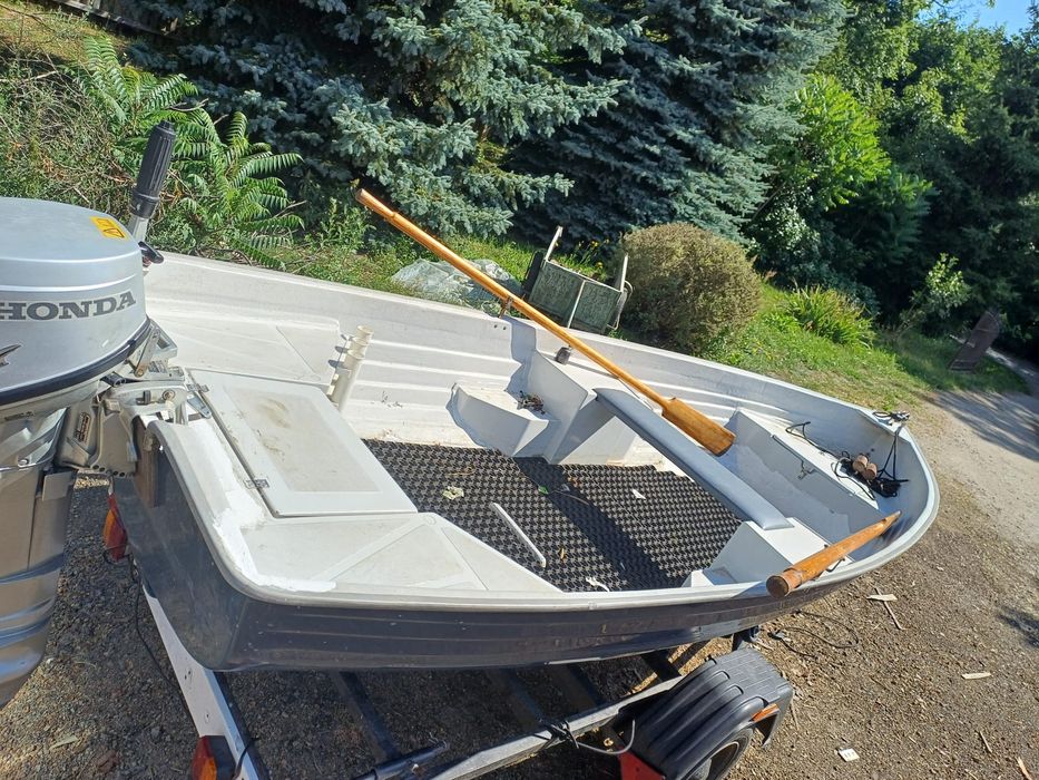 Sprzedam łódkę wędkarską