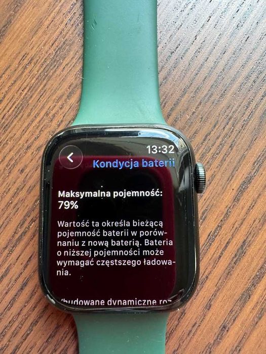 Apple Watch seria 7 45 mm GREEN