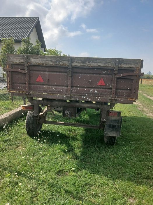 прицеп 2птс4 на кругу