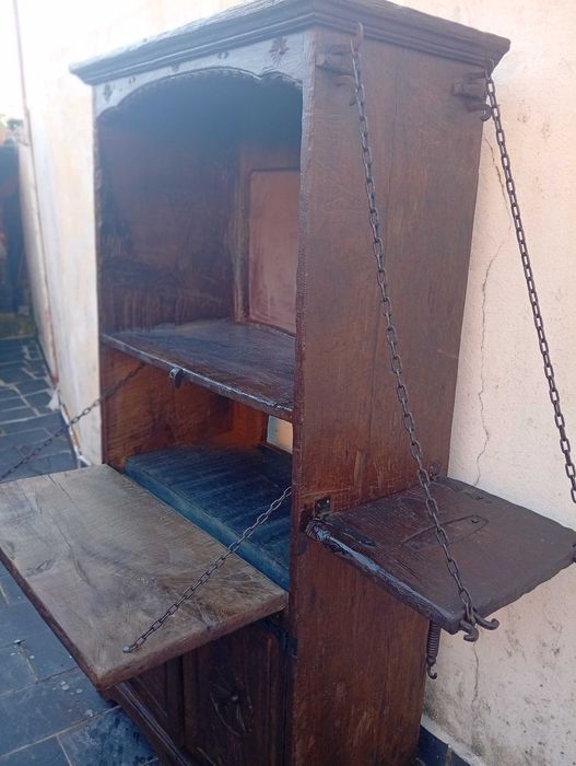 Móvel antigo cristaleira louceiro