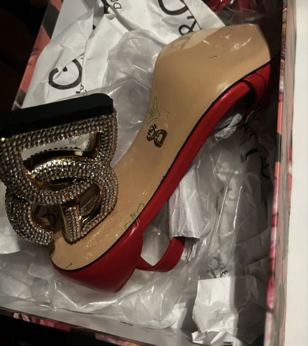 Dolce gabbana дольче босоніжки , босоножки