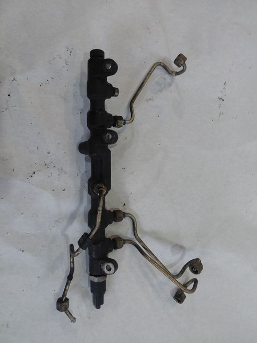 Паливна рампа рейка Delphi датчик тиску Ford Mondeo 3 2.0 TDCІ