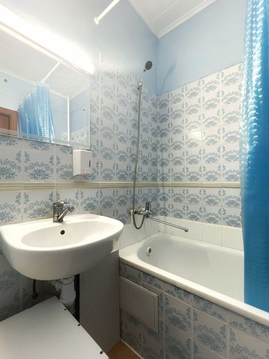 Комфортабельний хостел! Троєщина (не виключають світло,завжди тепло).