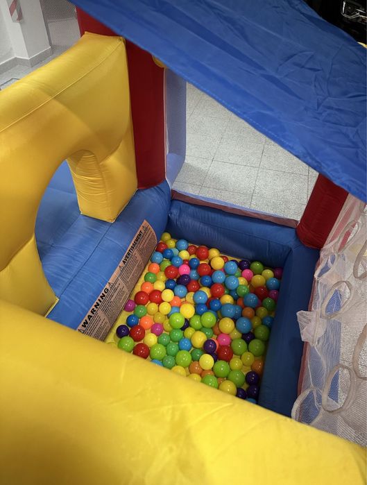 Aluguer Insuflavel para Festas