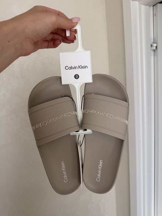 Тапки Calvin Klein us 9 на 26 см
