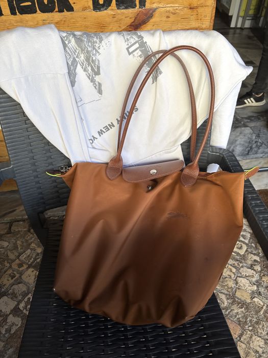 Mala de Senhora em bom estado