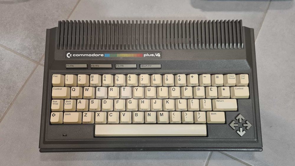 Commodore Plus 4