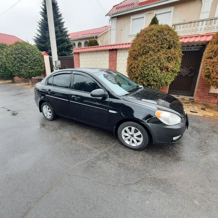 Продам Акцент 2008