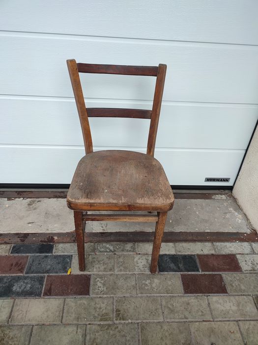 Стул  со спинкой