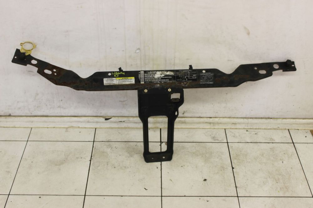 PAS PRZEDNI GÓRNY JEEP CHEROKEE LIBERTY KJ