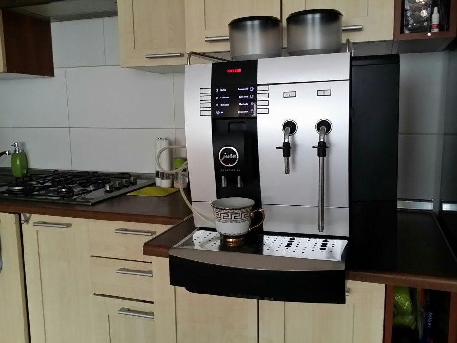 Ekspres Jura X9 17 tyś kaw 6 miesięcy gwarancji