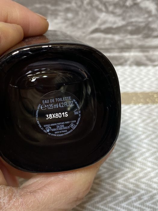 Giorgio Armani Armani Code Парфуми