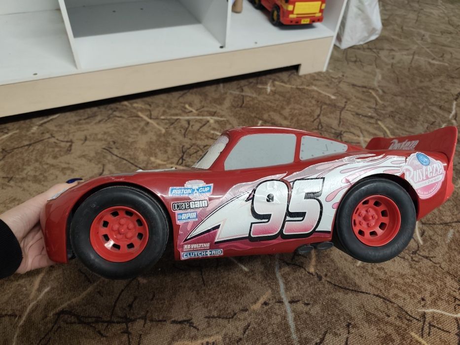 Wielkie auto McQueen
