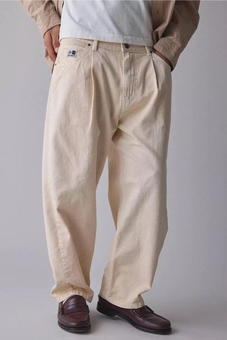 BDG twill 5 pocket pleated chino ivory