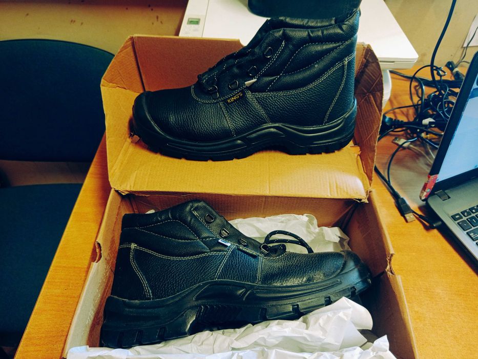 Buty robocze King"s rozm 43  nieużywane!