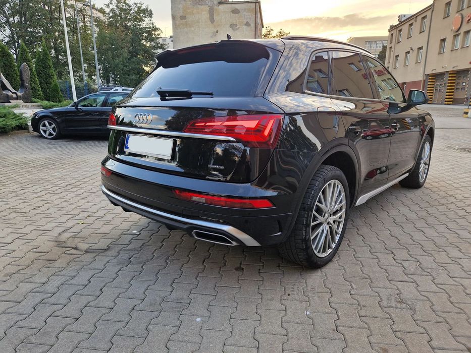 Audi Q5 40 TDI quattro WEBASTO HAK