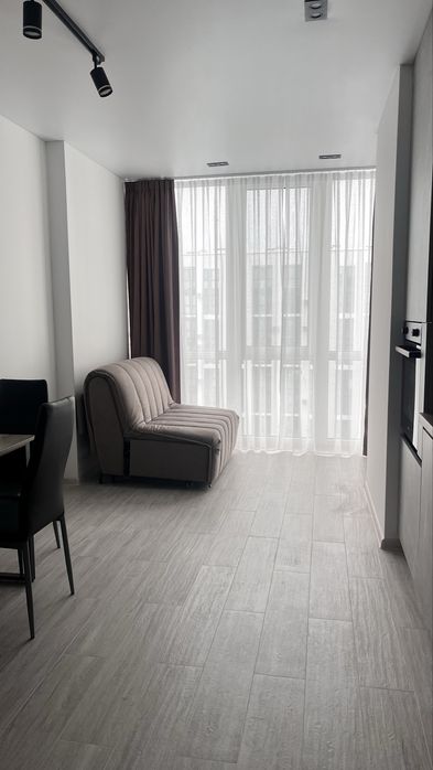 Перша здача! Квартира на Малоголосківській 9/10