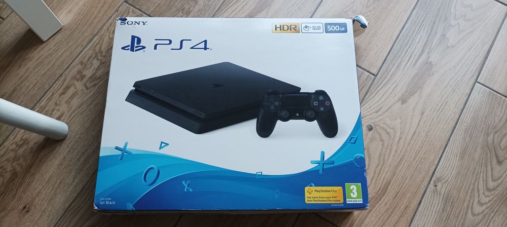 Ps 4 slim 500 GB