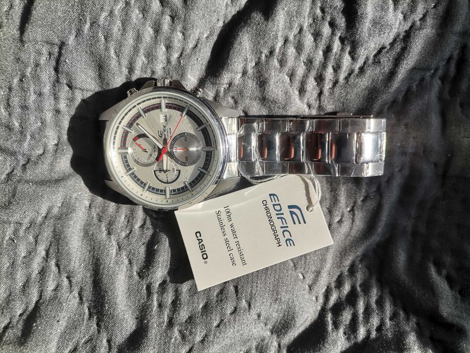 Casio Edifice Classic EFV-520D-7AVUEF na bransolecie NOWY