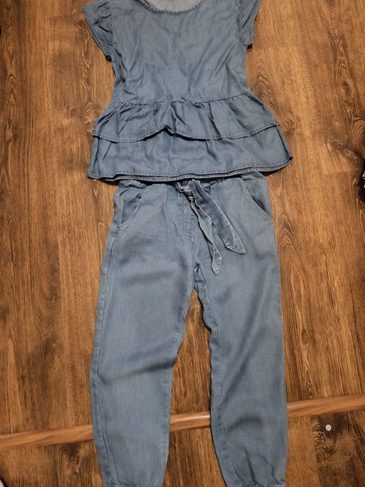 Zestaw dla dziewczynki rozmiar 122