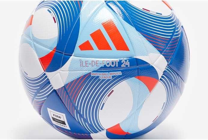 Футбольный Мяч безшовний Adidas