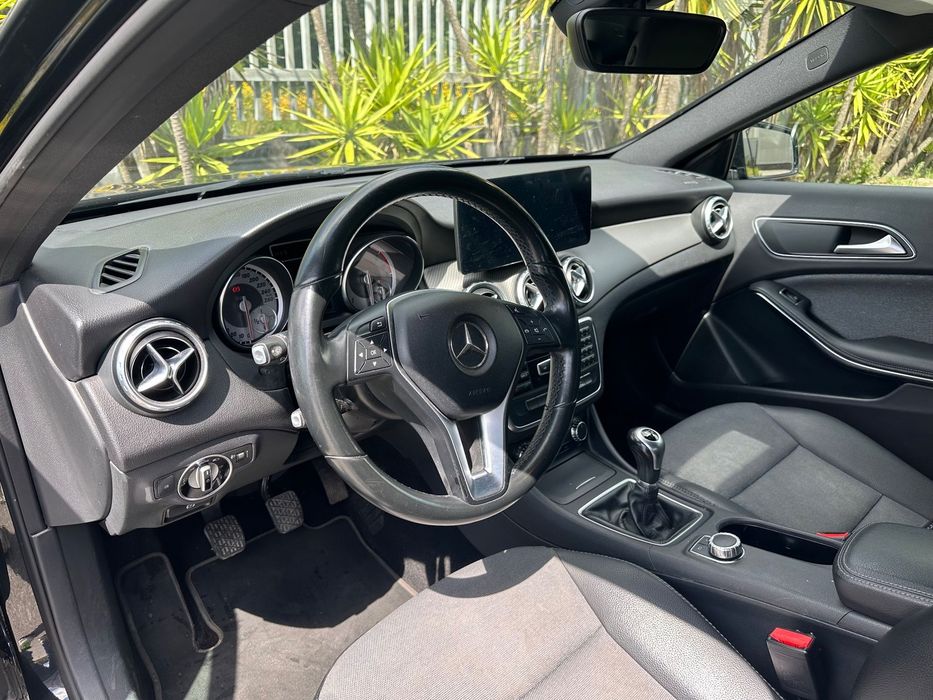Mercedes-Benz GLA 180 d Urban