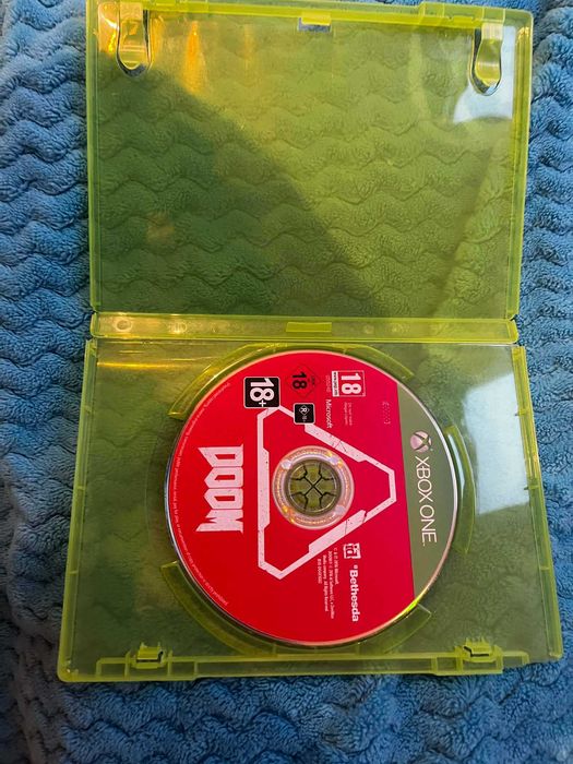 Gra Doom 2016 na Xbox One