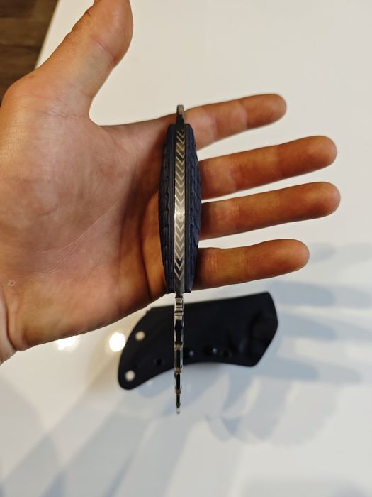 Karambit nóż  hysenss c1110 d2