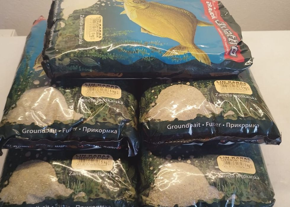 Dragon Zanęta Quattro 25kg Lin, Karaś Czerwony Robak - ZESTAW