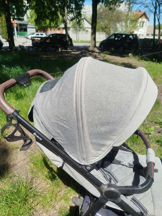 Прогулянкова коляска візок Carrello bravo Carello карелло браво 8512 с