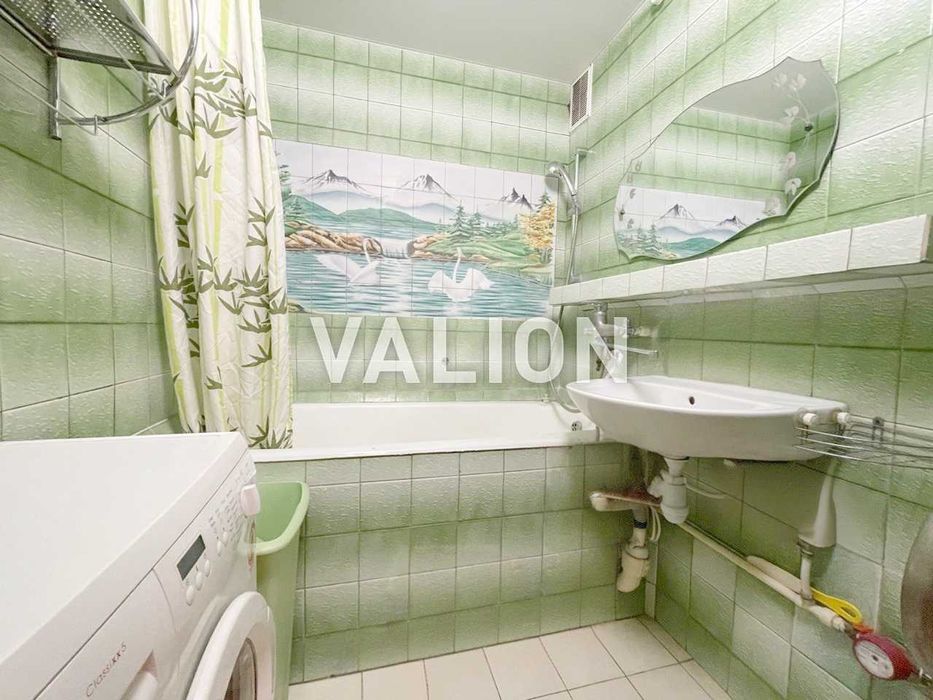 Без % продаж 3 кім. квартири, вул. Срібнокільська 14, Осокорки Позняки