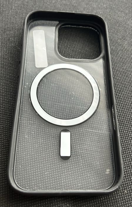 Etui magnetyczne na iPhone 16 Pro + szkło hartowane HD