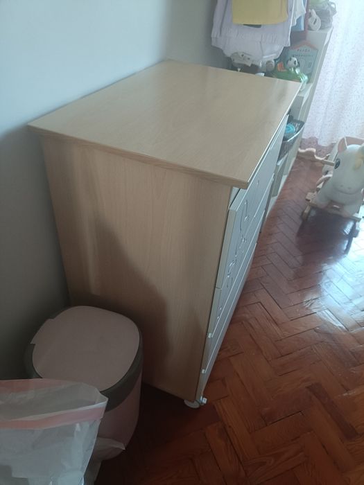 Cómoda quarto criança