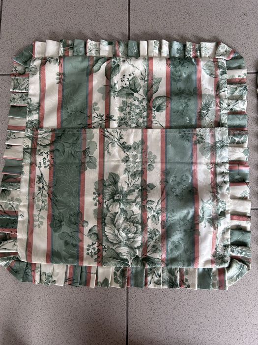 Colcha + 2 forras de almofada