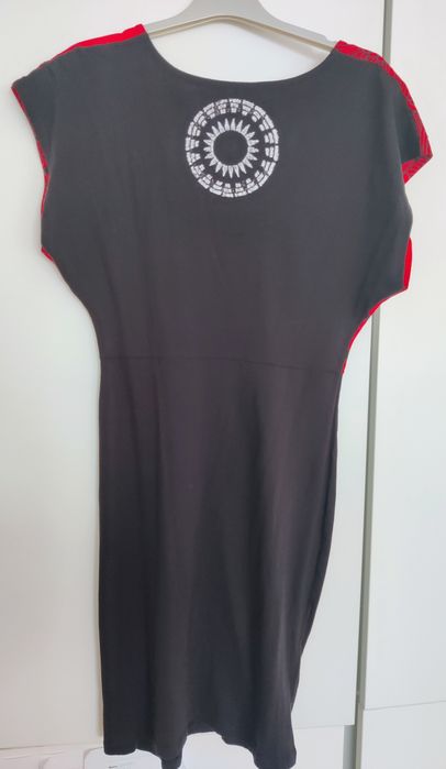 Vestido curto, mangas curtas, preto,vermelho, Novo, Desigual S