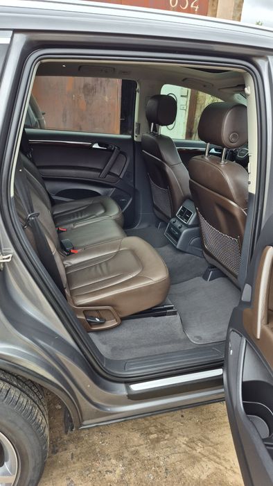 Продам Audi Q7 4l 2013