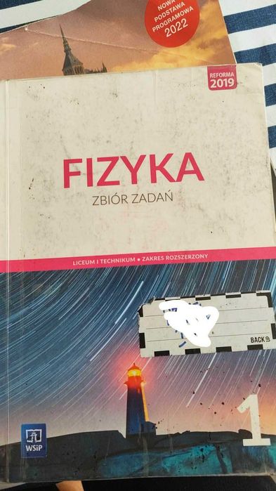 Fizyka zbiór zadań zakres rozszerzony 1 WSiP