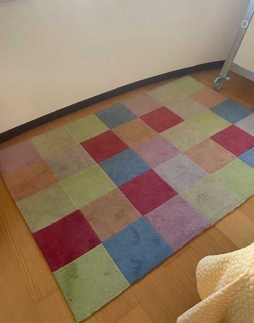 Tapete quarto criança ou escritório