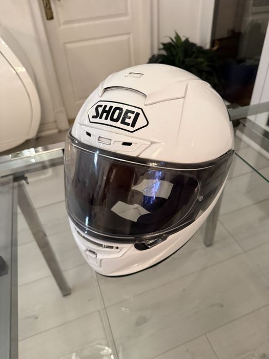 3 Capaceted Premium – BMW GS Carbon / SHOEI X-SPIRIT III / AIROH