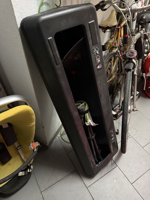 Caixa e peliculas merdes w211 classe E carrinha