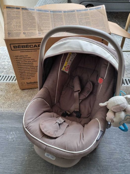 Carrinho+Ovo+base isofix como novo