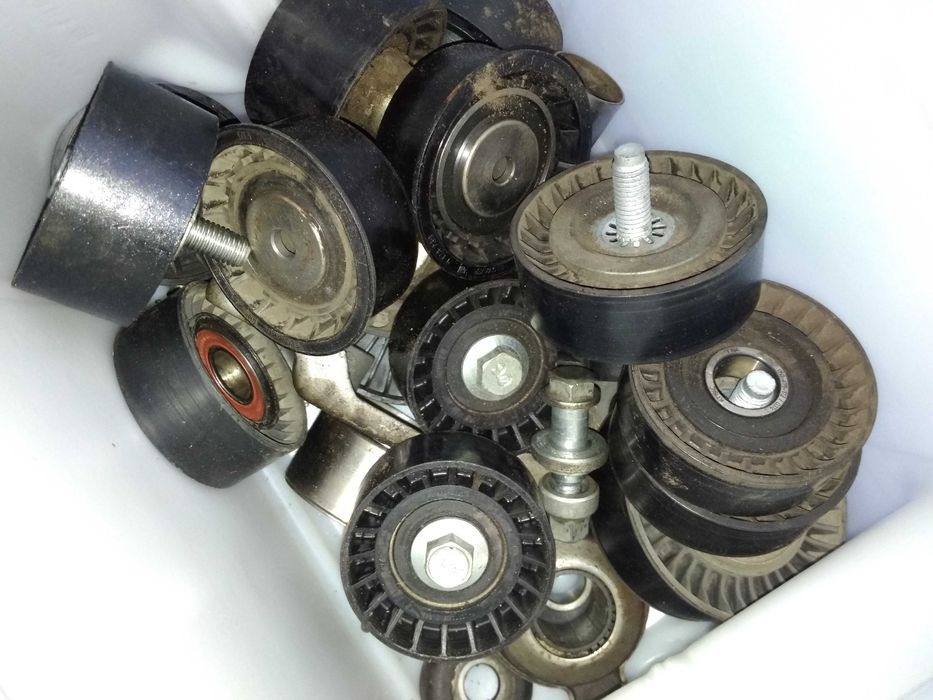 Ролики з автомобілів