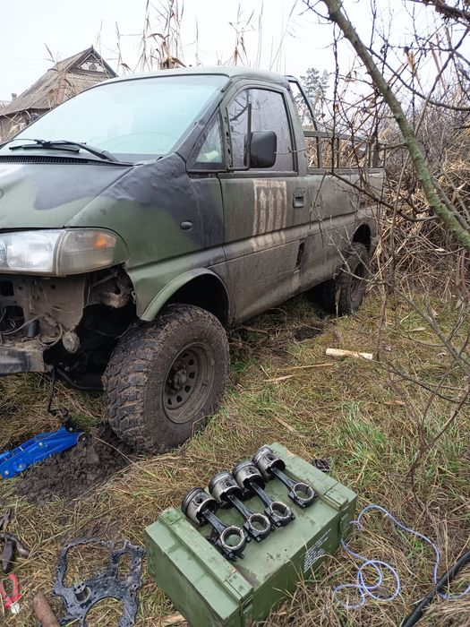 Mitsubishi Delica повний привід, Розбір
